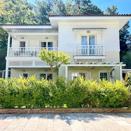 Willa Portville 98 Luxurious In Portville, Gocek. *